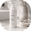 Каждый день наносите крем с защитой от солнца (SPF 30–50)